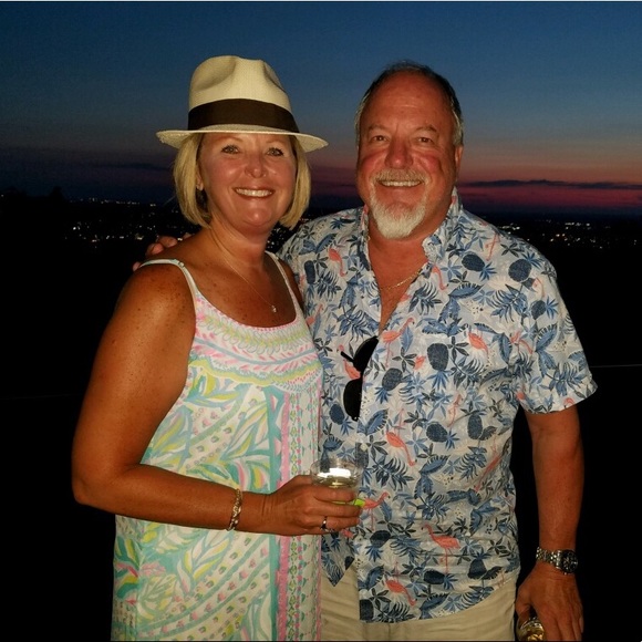 Meet your Posher, Melissa - Picture 2 of 3